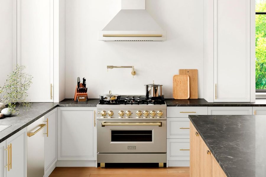 Wolf vs. Bluestar Gas Range - Comparison - The Thin Kitchen